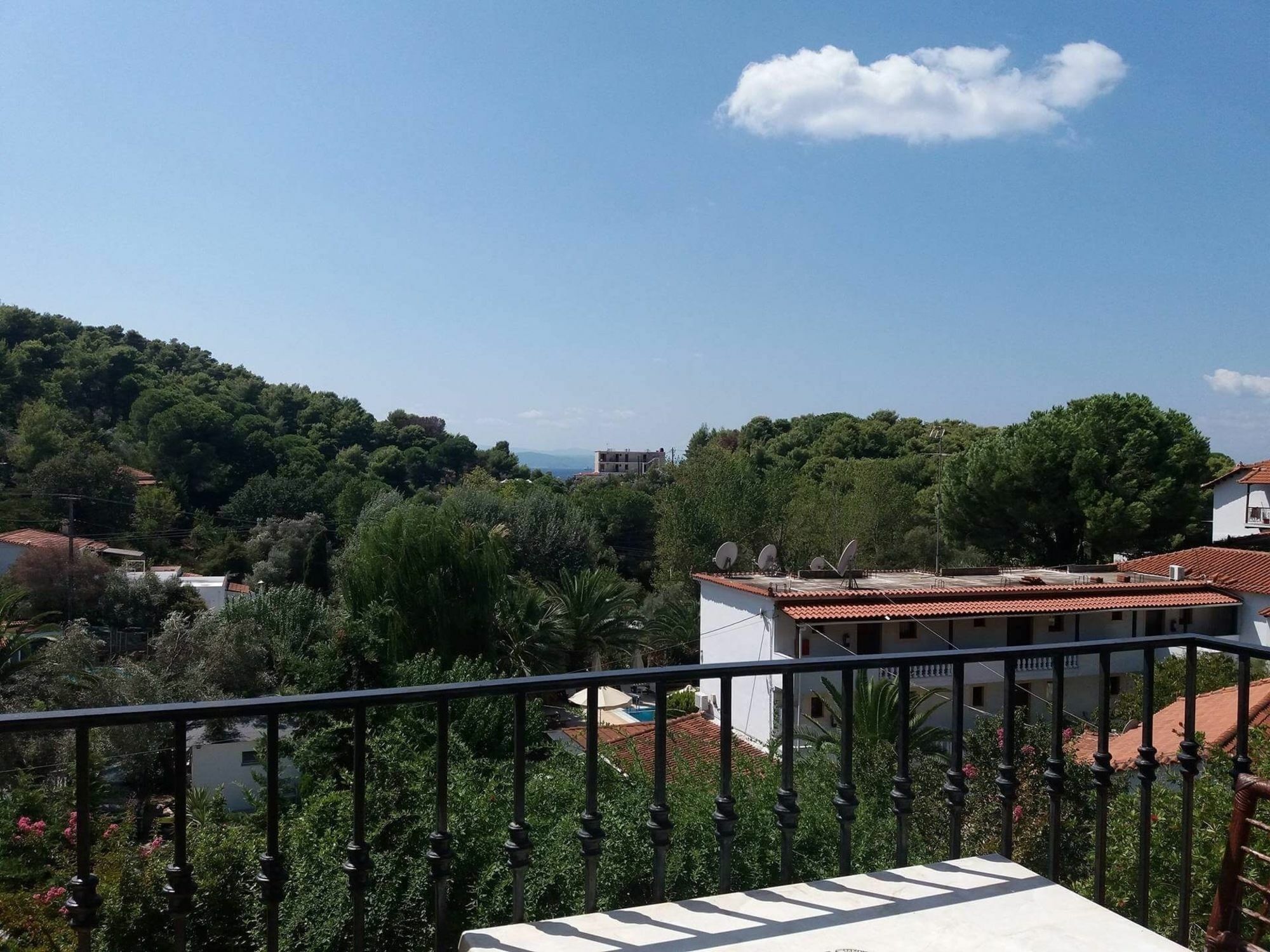Hermes Hotel Vromolimnos Luaran gambar