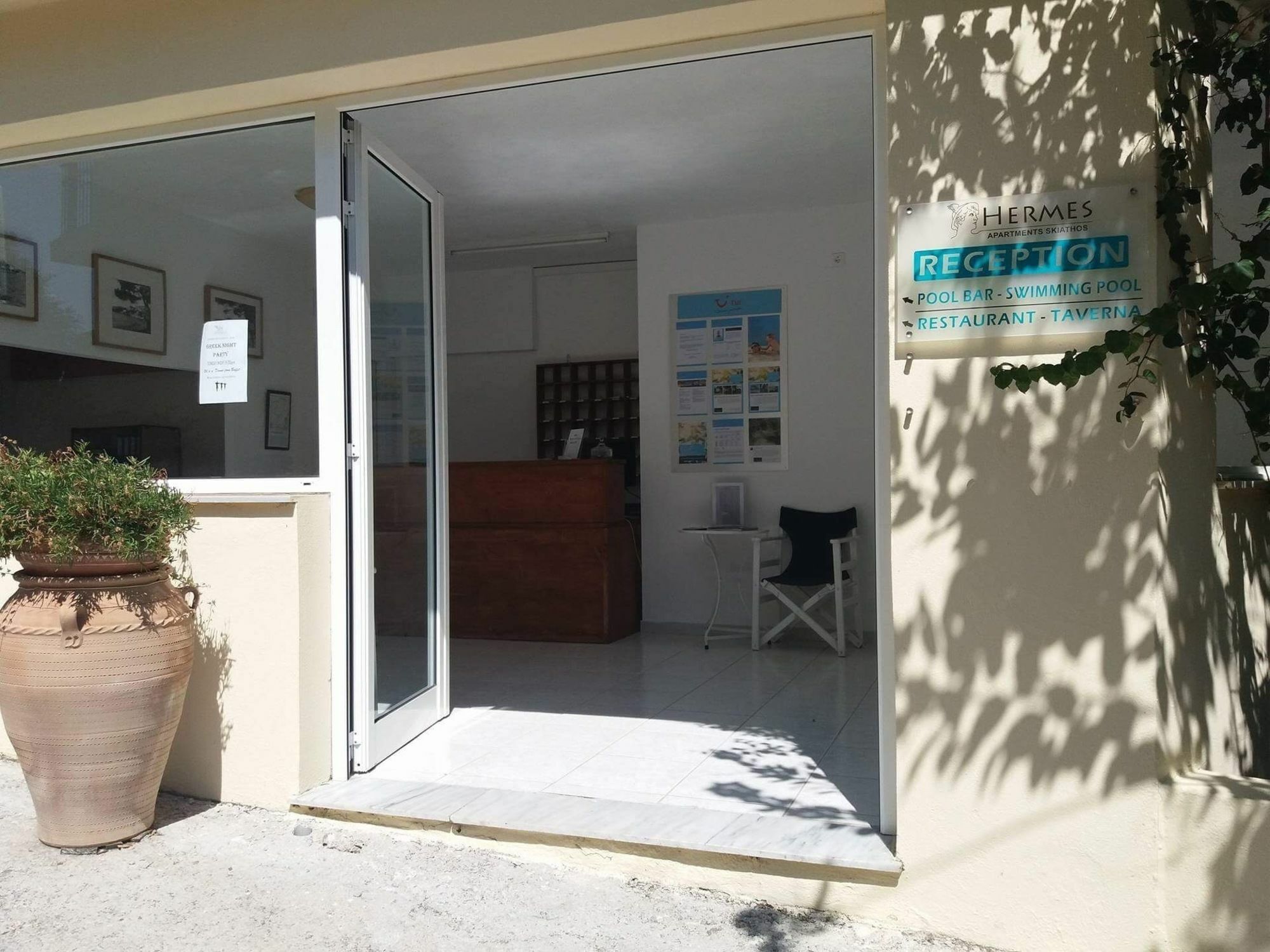 Hermes Hotel Vromolimnos Luaran gambar